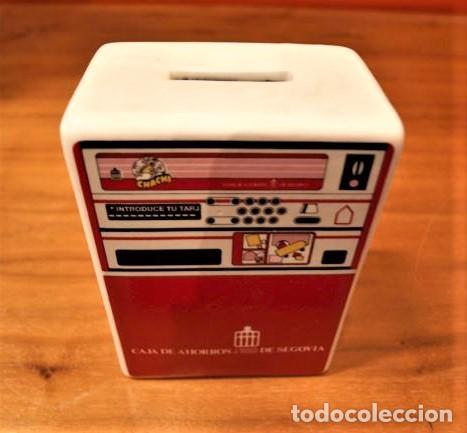 Antig&uuml;edades: Hucha de cer&aacute;mica imitando a un cajero autom&aacute;tico - Foto 1