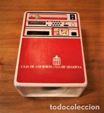 Antig&uuml;edades: Hucha de cer&aacute;mica imitando a un cajero autom&aacute;tico - Foto 2