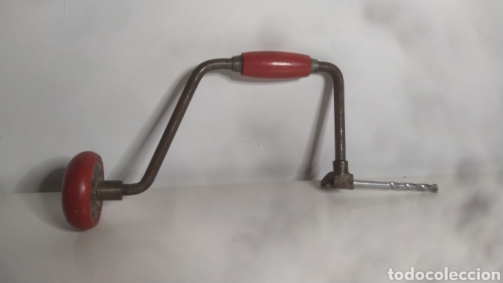 Antig&uuml;edades: Berbiqui taladro manual