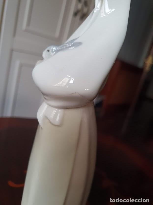 Antig&uuml;edades: CHICA CON CONEJO NAO LLADRO - Foto 4