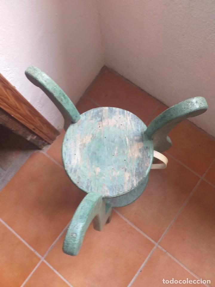 Antig&uuml;edades: Lavabo- tr&iacute;pode del siglo XVIII. - Foto 3