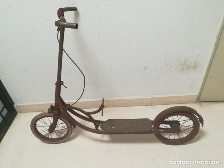 Antig&uuml;edades: Antiguo monopatin - Foto 1