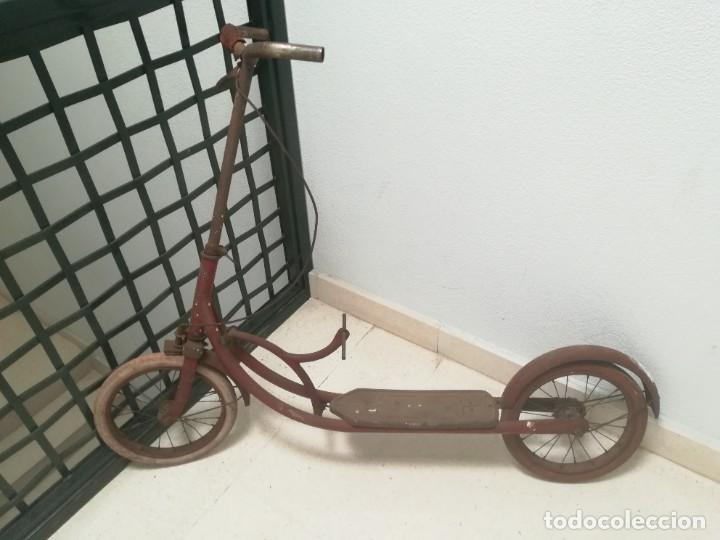 Antig&uuml;edades: Antiguo monopatin - Foto 2