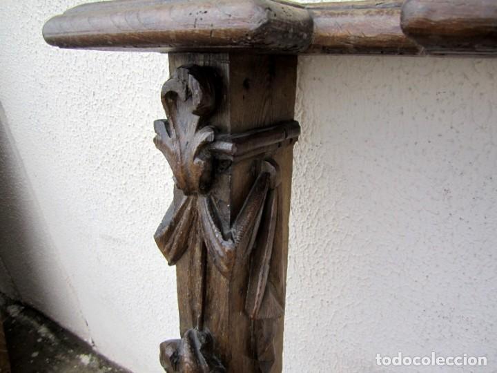 Antig&uuml;edades: Consola, estanteria rustica , en madera tallada. - Foto 6