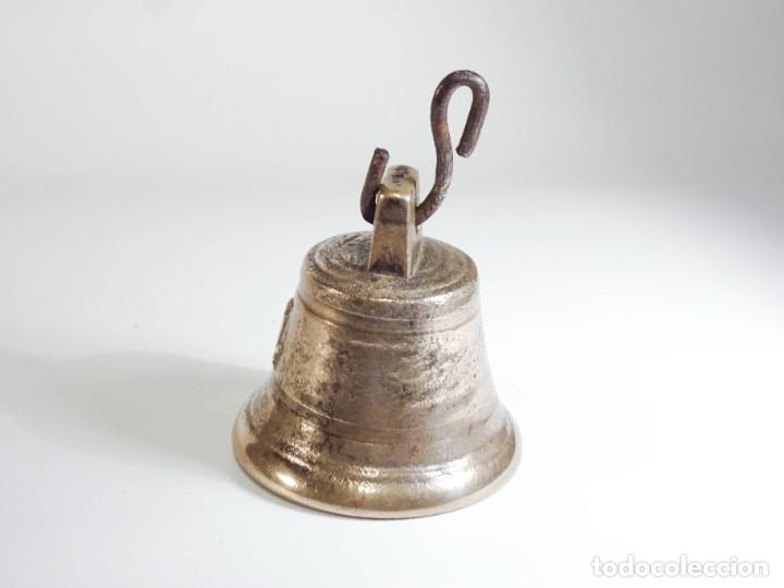 Antig&uuml;edades: Campanilla Esquila Bronce Siglo XIX - Foto 2