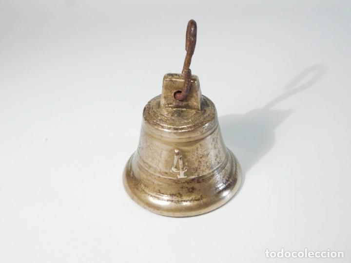 Antig&uuml;edades: Campanilla Esquila Bronce Siglo XIX - Foto 4