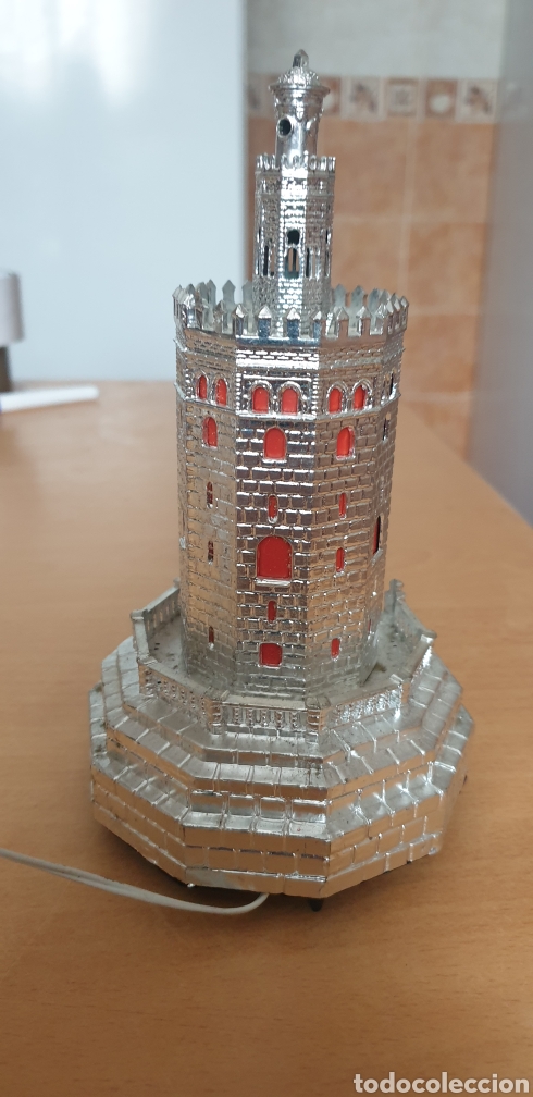 Antig&uuml;edades: Antigua l&aacute;mpara torre del oro - Foto 1