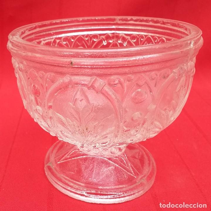 Antig&uuml;edades: COPA DE CRISTAL PRENSADO - Foto 4