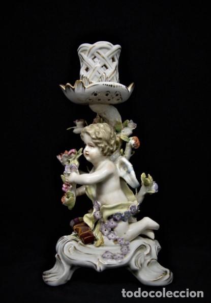 Antig&uuml;edades: Candelero de porcelana - Foto 2