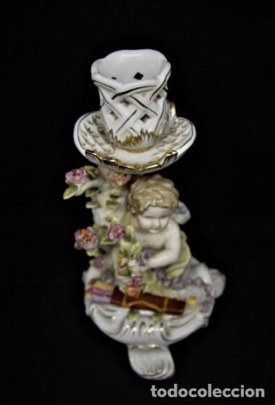 Antig&uuml;edades: Candelero de porcelana - Foto 5