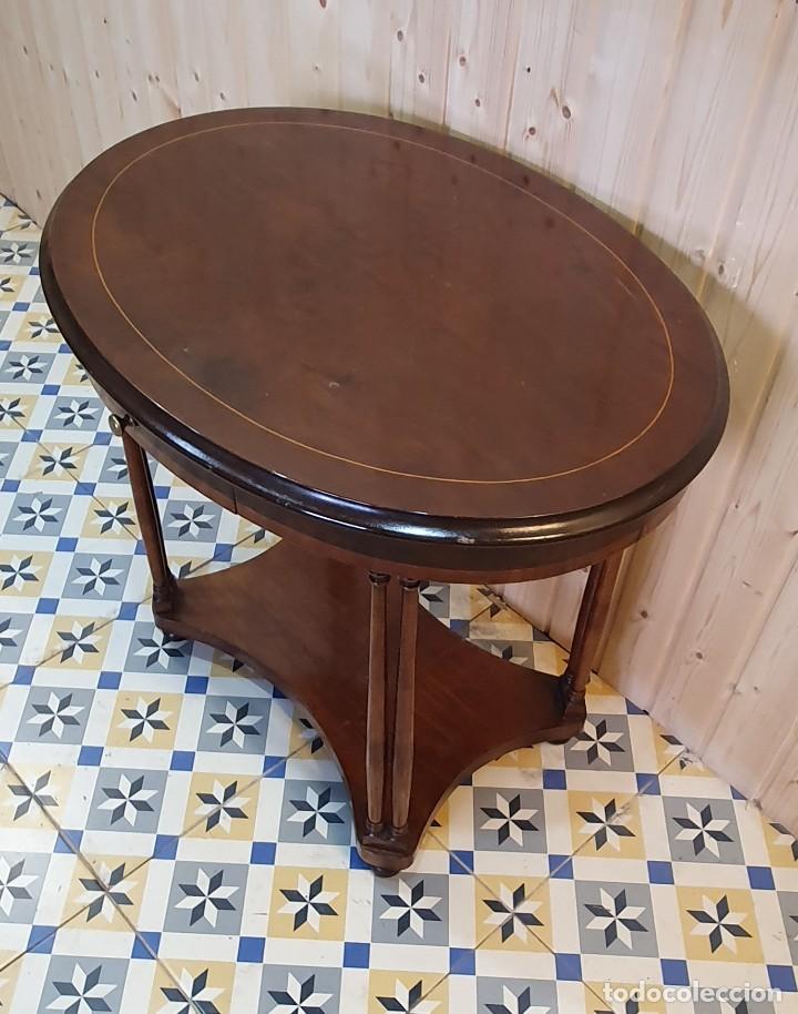 Antig&uuml;edades: MESA AUXILIAR - Foto 1