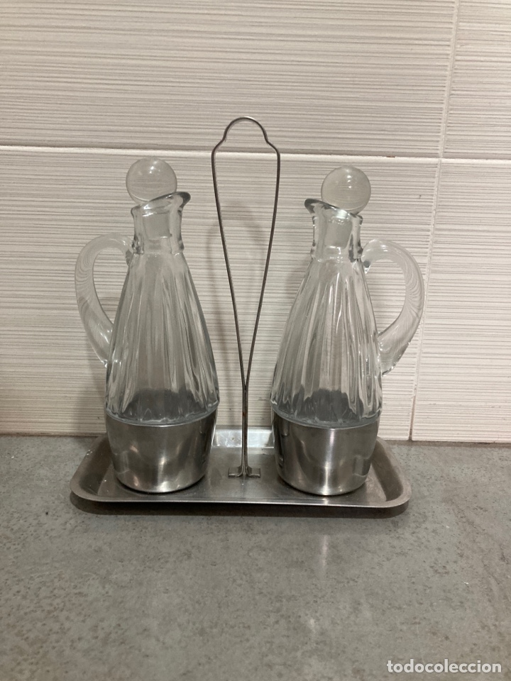 Antiguidades: Aceiteras antiguas de cristal