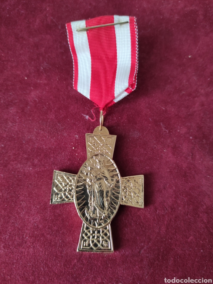 Antig&uuml;edades: Medalla Virgen del Carmen - Foto 2
