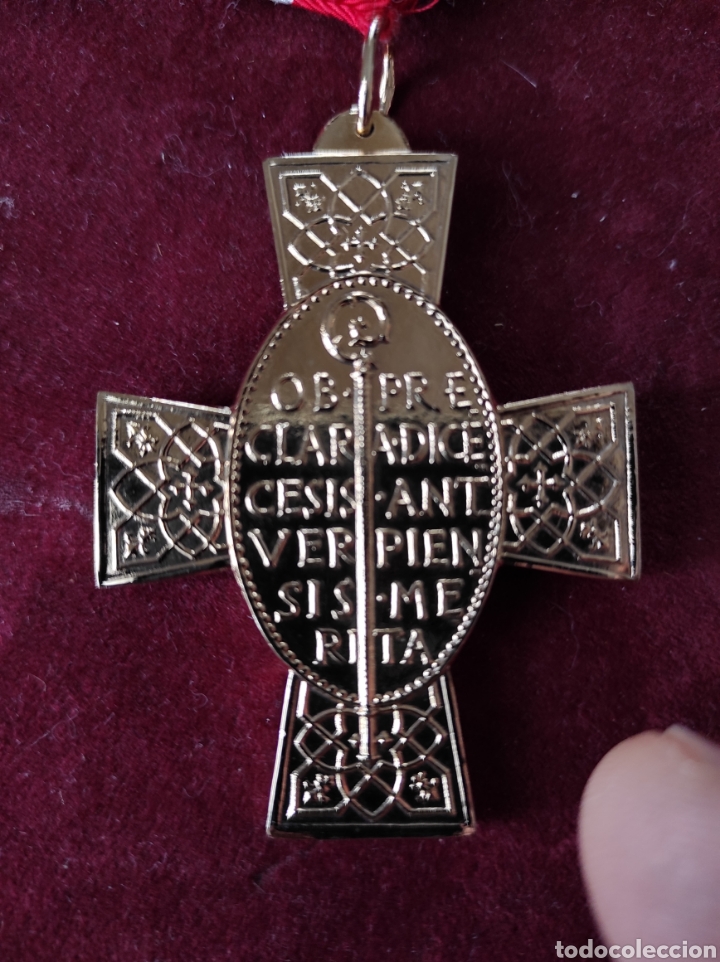 Antig&uuml;edades: Medalla Virgen del Carmen - Foto 4