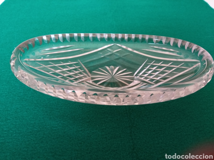 Antiguidades: Centro de mesa en cristal macizo y tallado