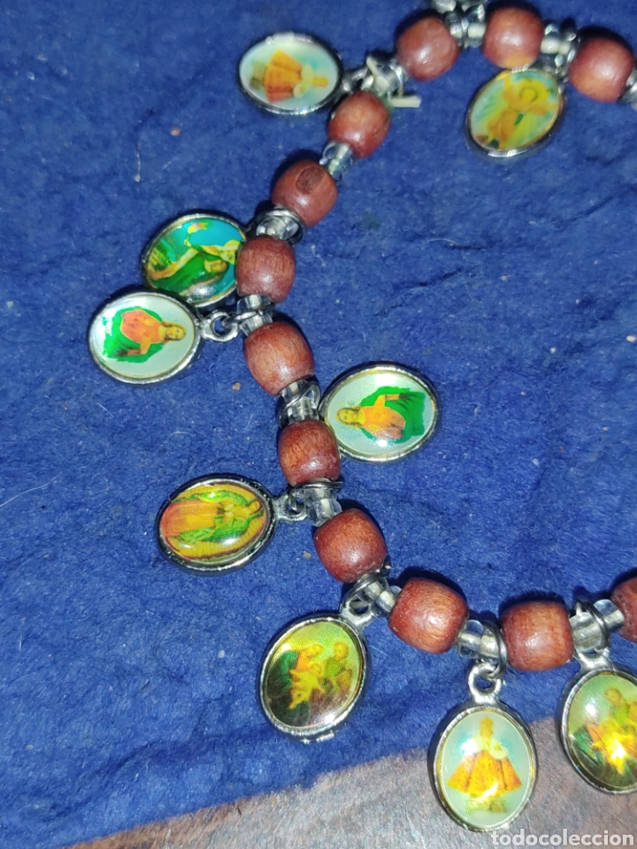 Antig&uuml;edades: Pulsera con medallas religiosas. - Foto 5