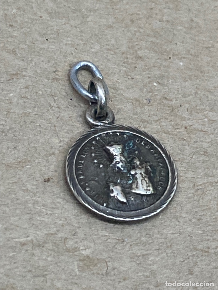 Antig&uuml;edades: Medalla de plata religiosa - Foto 1