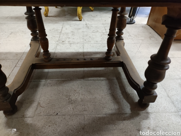 Antig&uuml;edades: Mesa comedor nogal - Foto 3