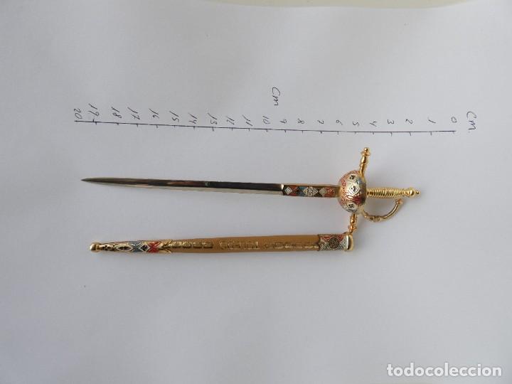 Antig&uuml;edades: ESPADA ABRECARTAS RECUERDO DE TOLEDO - Foto 1