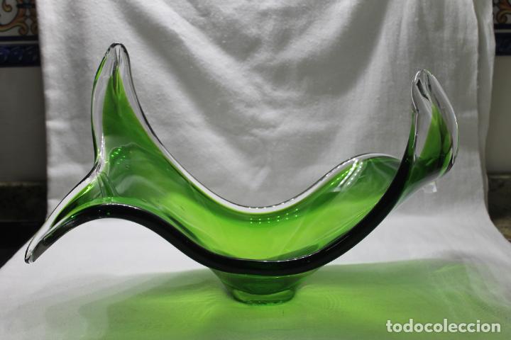 Antig&uuml;edades: CENTRO DE MESA EN CRISTA DE MURANO VERDE - Foto 9