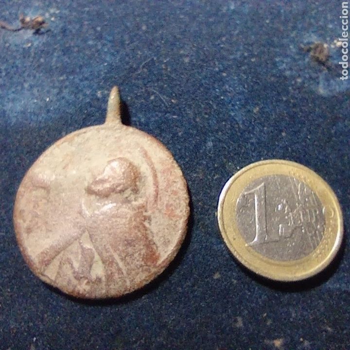 Antig&uuml;edades: MEDALLA A IDENTIFICAR - Foto 1