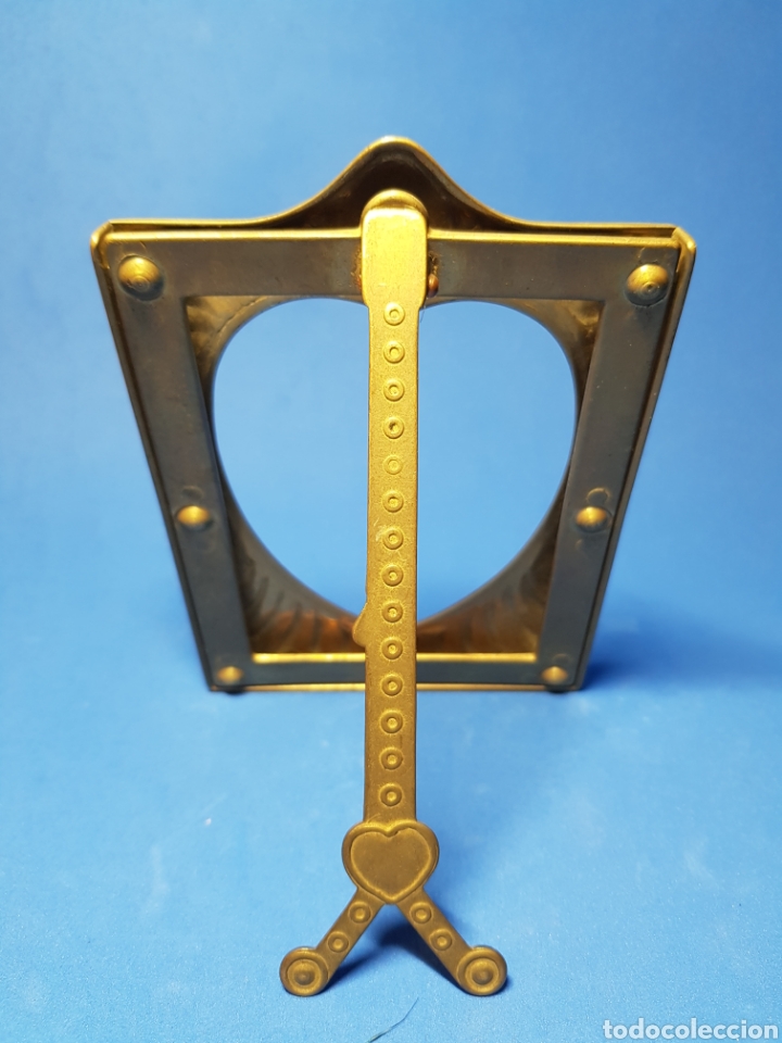 Antig&uuml;edades: Marco de bronce - Foto 2