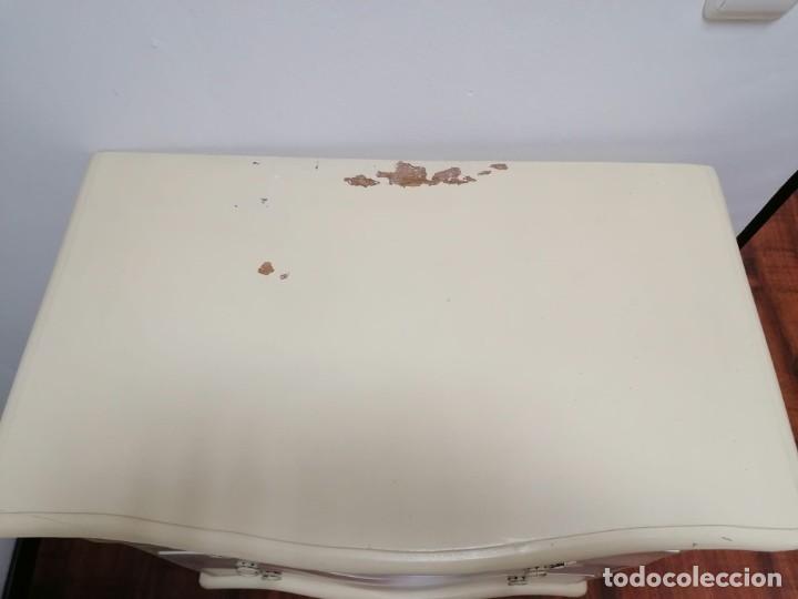 Antig&uuml;edades: C&Oacute;MODA EN BLANCO Y CREMA - Foto 8