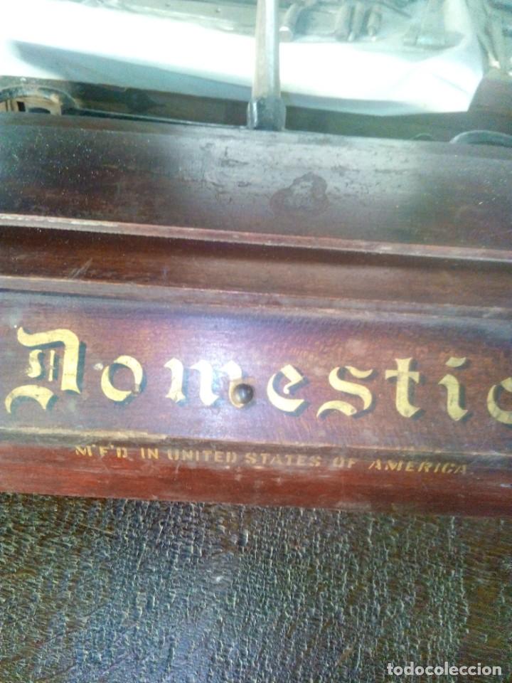Antig&uuml;edades: Barredora antigua Domestic - Foto 2