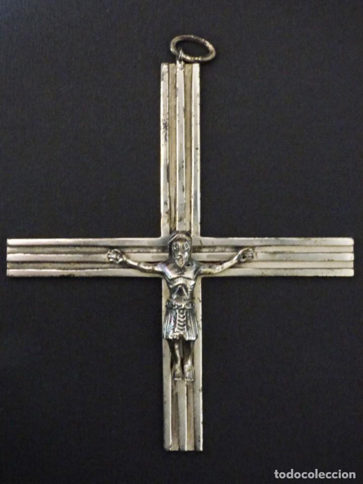 Antiquit&eacute;s: CRUCIFIJO CON CRISTO ROM&Aacute;NICO