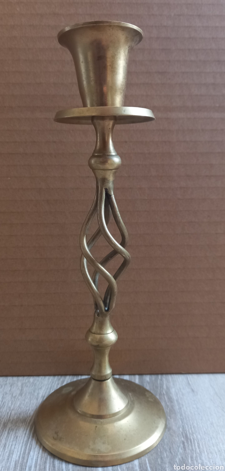 Antig&uuml;edades: Candelabro/portavela de bronce - Foto 1