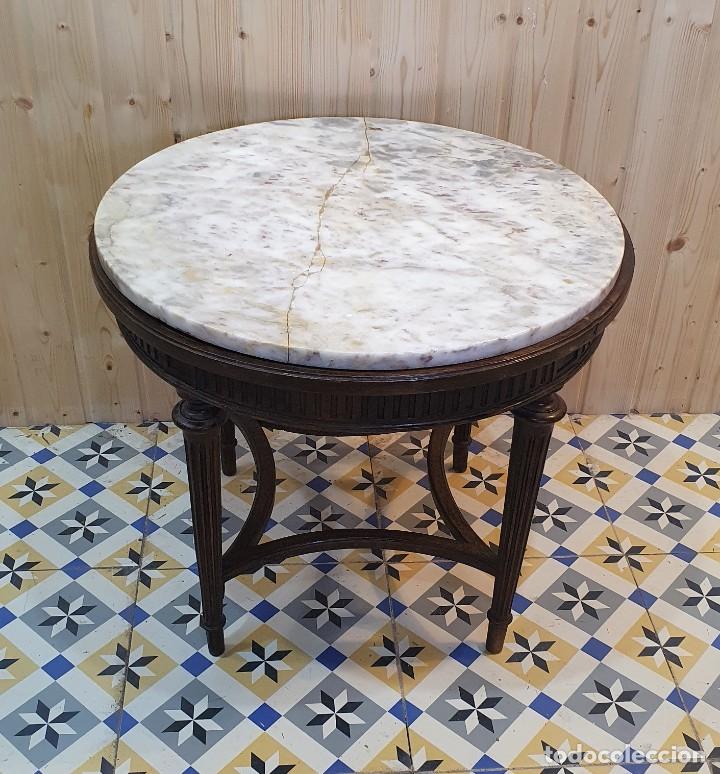 Antig&uuml;edades: MESA AUXILIAR CON MARMOL - Foto 1