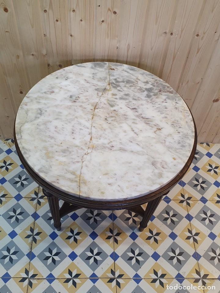 Antig&uuml;edades: MESA AUXILIAR CON MARMOL - Foto 2
