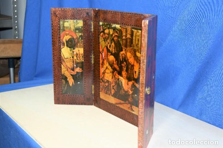 Antig&uuml;edades: Tr&iacute;ptico en madera la natividad del Se&ntilde;or a&ntilde;os 60 - Foto 5