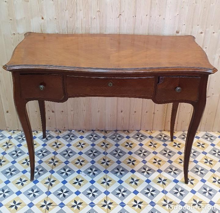 Antig&uuml;edades: ESCRITORIO DE CAOBA ESTILO LUIS XV - Foto 1
