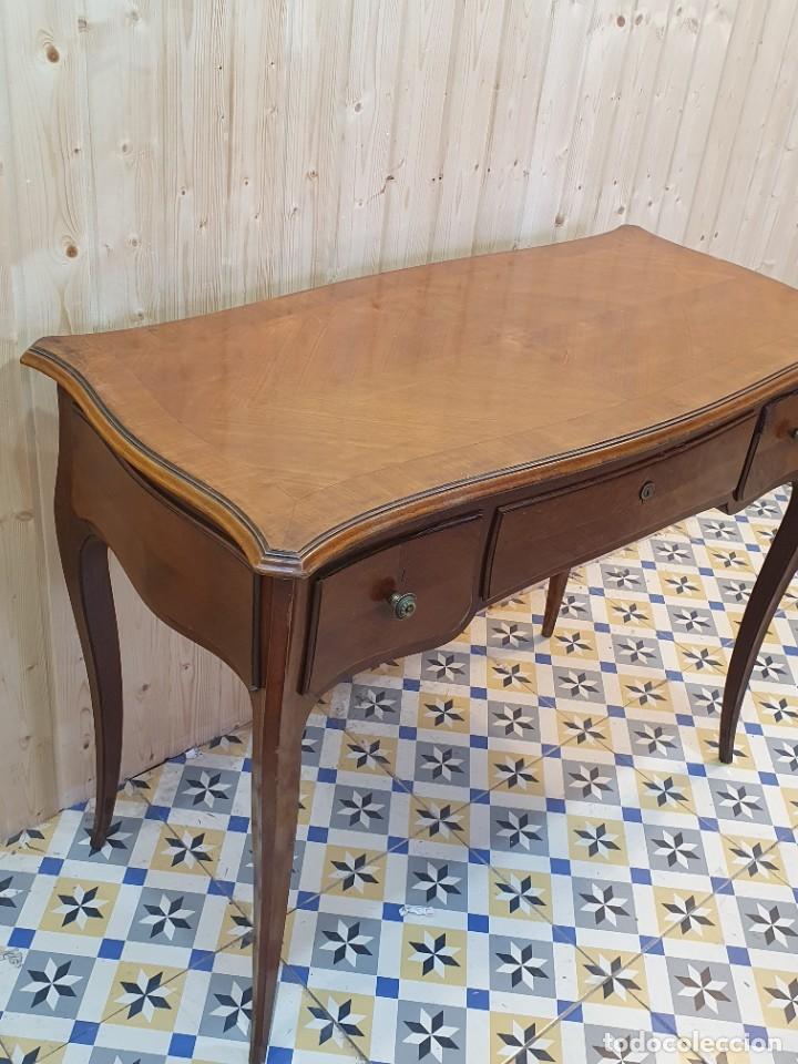 Antig&uuml;edades: ESCRITORIO DE CAOBA ESTILO LUIS XV - Foto 3
