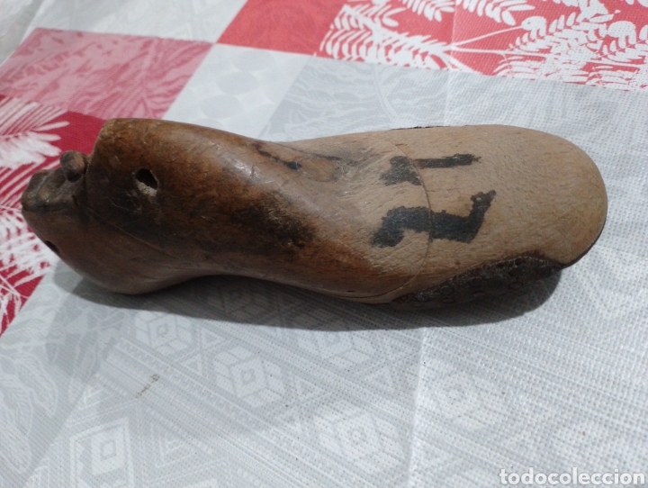 Oggetti Antichi: Antigua horma de zapato de ni&ntilde;o molde de madera