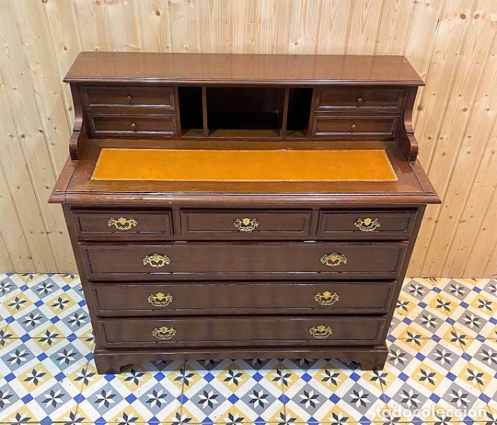 Antig&uuml;edades: COMODA ESCRITORIO DE CAOBA - Foto 1