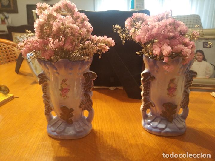 Antig&uuml;edades: Jarrones violeteros isabelinos en perfecto estado. - Foto 1