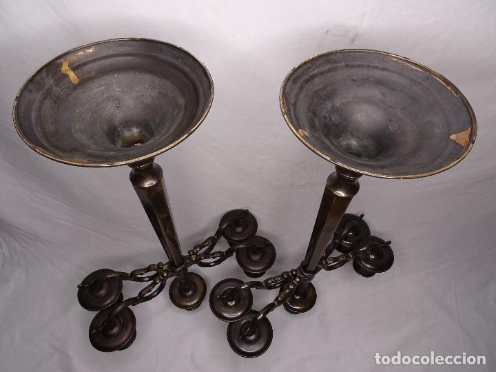 Antig&uuml;edades: Candelabro Art Deco en bronce (2 piezas) - Foto 7
