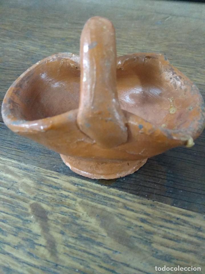 Antig&uuml;edades: Cesta de barro Mallorca. Vitrina 1 - Foto 4