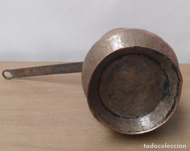 Antig&uuml;edades: Chocolatera Antigua de Cobre - Foto 3