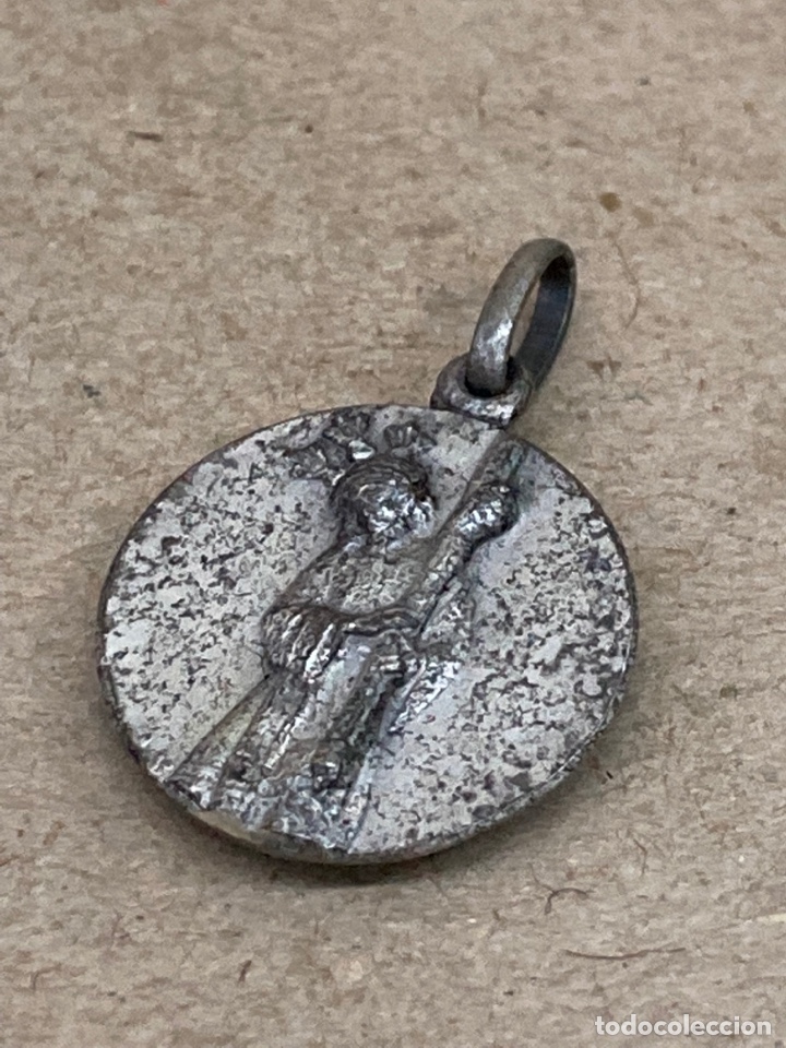 Antig&uuml;edades: Medalla de plata religiosa - Foto 2
