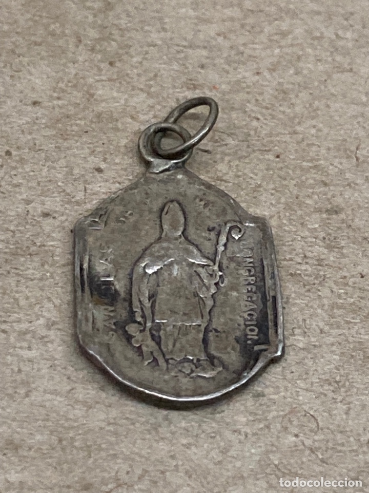 Antig&uuml;edades: Medalla de plata religiosa - Foto 1