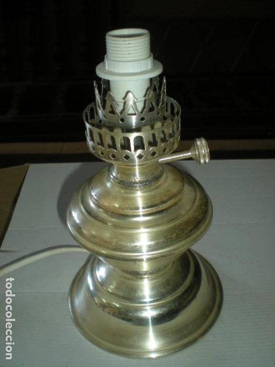 Antig&uuml;edades: LAMPARA TIPO QINQUE H24cm - Foto 1