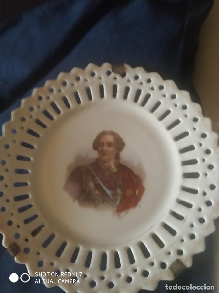 Antig&uuml;edades: Platos de porcelana - Foto 2