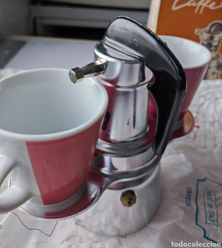 Antig&uuml;edades: Cafetera de viaje - Foto 6