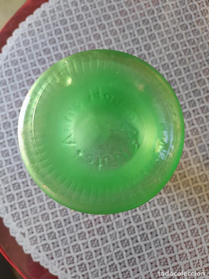 Antig&uuml;edades: Florero de cristal cil&iacute;ndrico con inscripci&oacute;n en la base - Foto 6