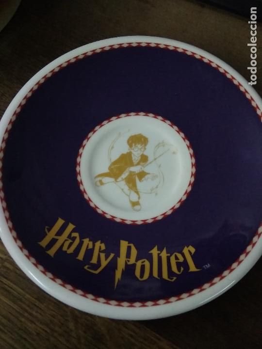 Antig&uuml;edades: Plato Harry Potter. Vitrina 4 - Foto 1
