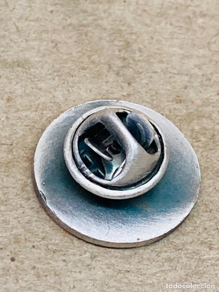Antig&uuml;edades: Pin de plata/pin5 - Foto 2