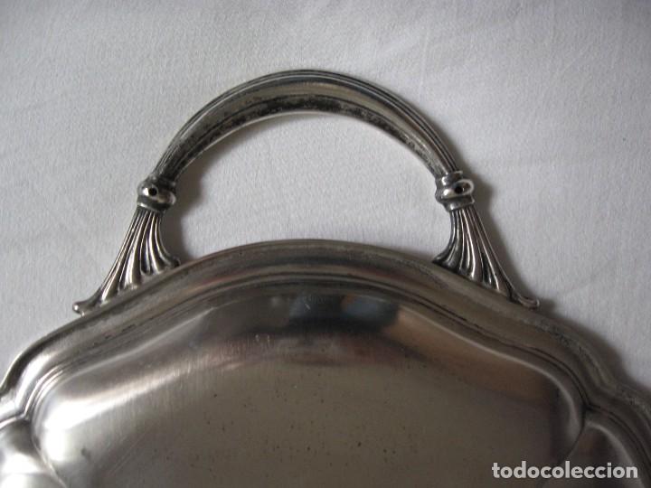 Antig&uuml;edades: Antigua bandeja plateada - Foto 10